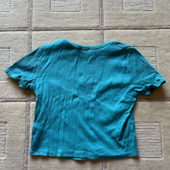 Turquoise top - Picture 2 of 3